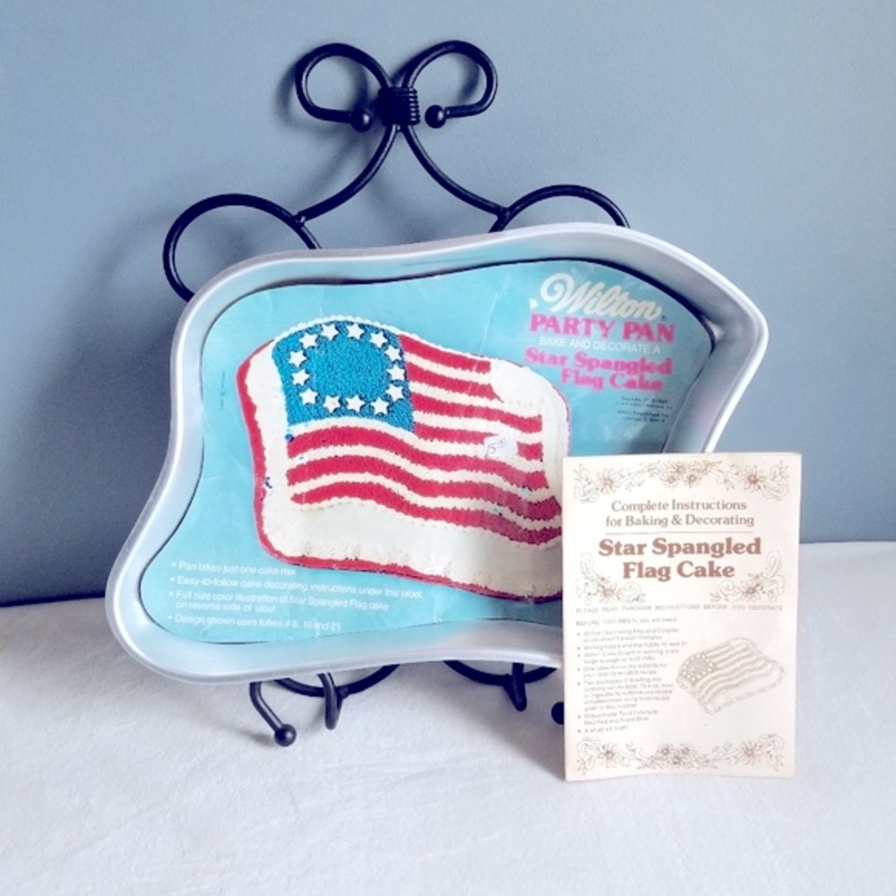 1974 Wilton Betsy Ross American Flag Cake Pan 4th of July, Party, USA, America
